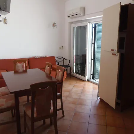 House Nono Apartment Povljana