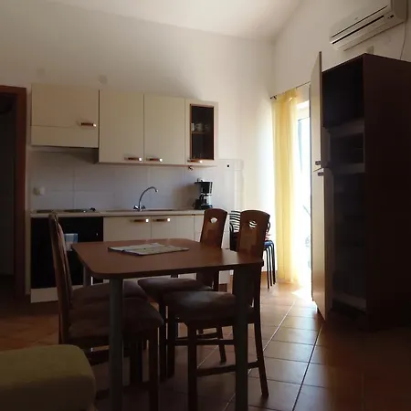 House Nono Povljana