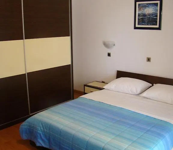 House Nono Appartement Povljana