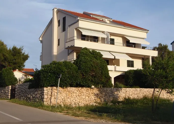 House Nono * Povljana