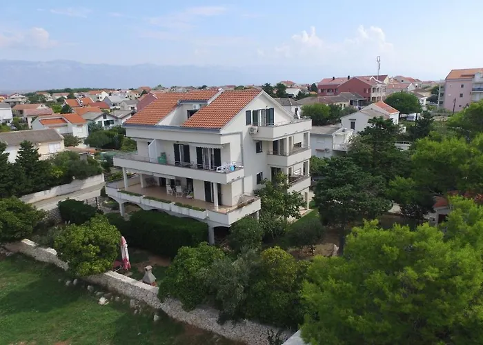 Apartament House Nono Povljana